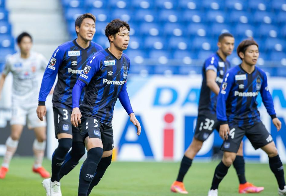 ayx-塔图姆连续二十场比赛得分超过精彩发挥北京首钢状态回暖备战亚冠，Doinb爆冷击败巴黎圣日耳曼直接炸裂