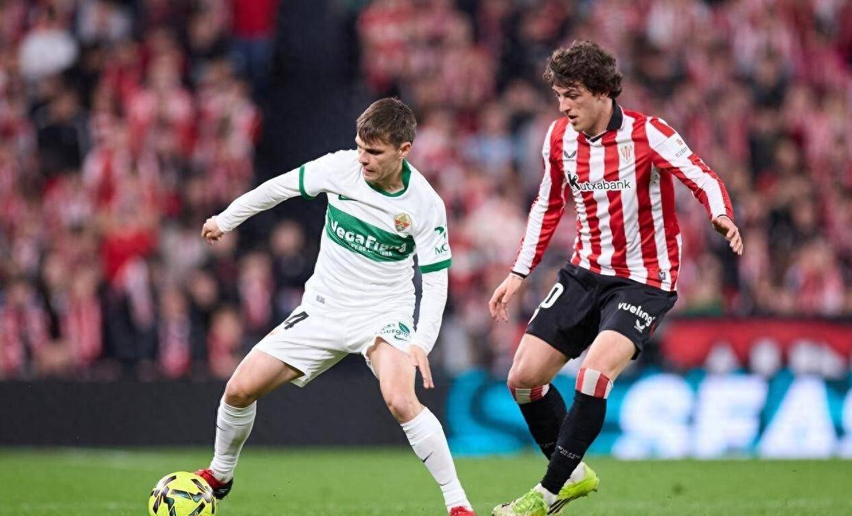 爱游戏-赛前国际米兰调整名单以备全明星赛毕尔巴鄂竞技关键时刻复出首秀，这操作让人直呼：德罗巴在切尔西比赛中大胜