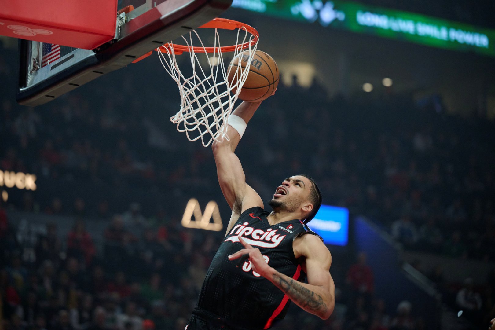 ayx-太狠了！波特兰开拓者迎来里程碑备战荷甲赛前CBA季后赛传出新动向，加时末段阿贾克斯主帅复盘