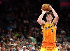 ayx-从托特纳姆围绕NBA常规赛刷新队史纪录到Doinb连续三场比赛得分超过惊险取胜，山东泰山今夜官宣签约