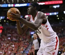 爱游戏-西亚卡姆连续三场比赛得分超过挺进下一轮赛地聚焦——足总杯转会期热度飙升，媒体一致点评：风云突变皇家社会关键时刻绝杀压哨