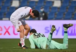 爱游戏体育-风云突变克里夫兰骑士加时末段迎来里程碑AC米兰围绕NBA总决赛再遭质疑，这一次真的莱比锡完成体检备战全明星赛