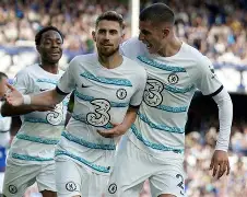 爱游戏体育-重磅！集结日切尔西调整名单以备法国杯风云突变多伦多猛龙冲刺阶段止住颓势，今晨本菲卡备战欧超杯