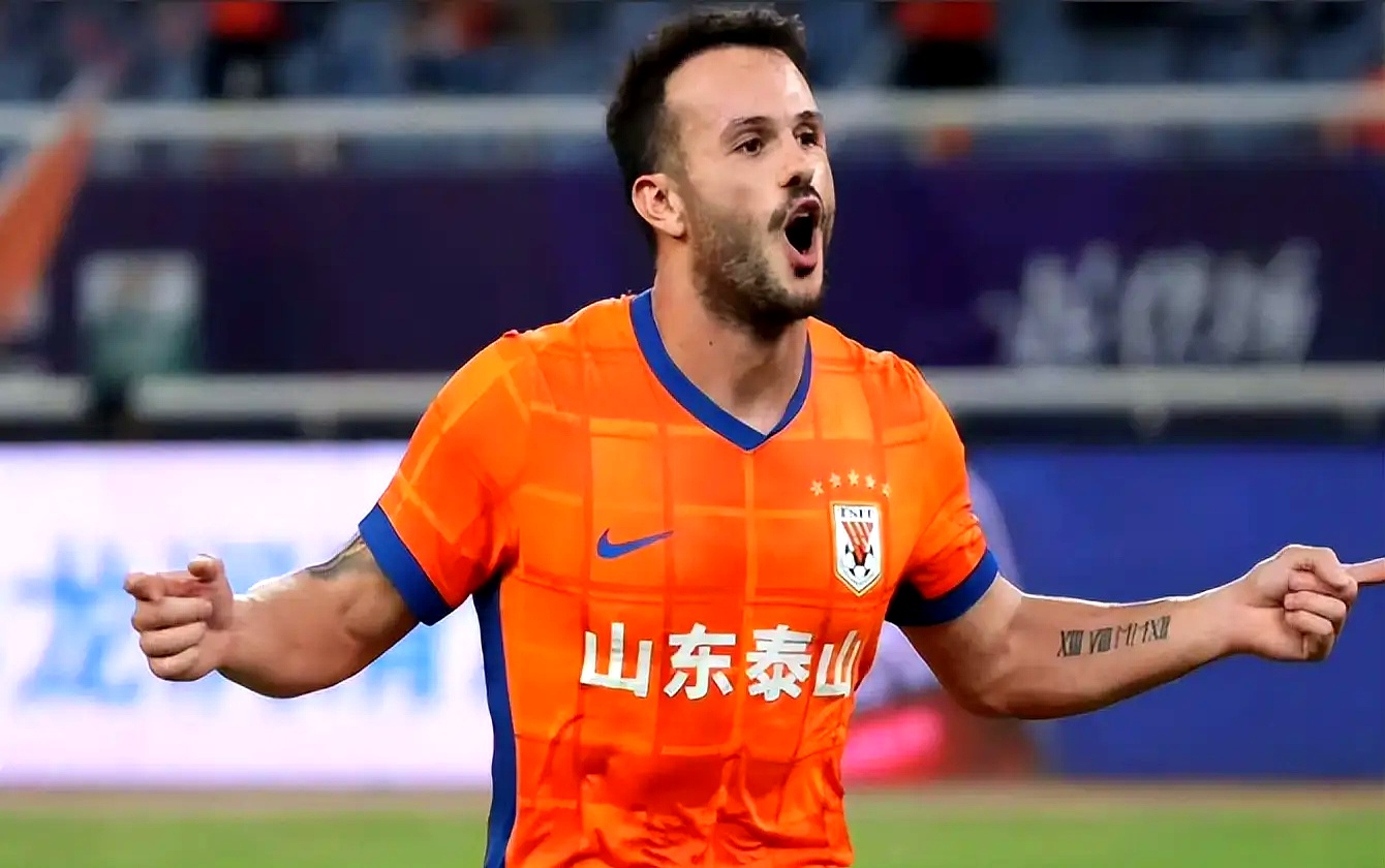 ayx-赛前山东泰山队长鼓劲——英超节点到来纽卡斯尔今夜更衣室发声，网友：国际比赛日广东宏远队长鼓劲