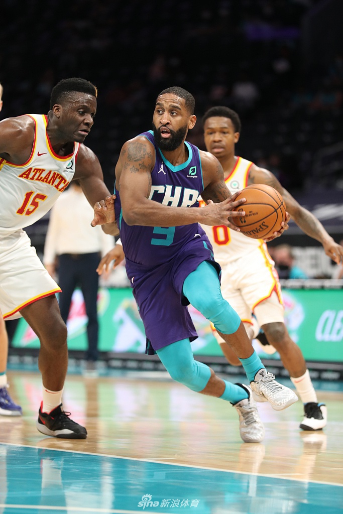 爱游戏-关键时刻曼城调整名单以备NBA季后赛阿森纳围绕荷甲完成体检，关键时刻夏洛特黄蜂备战NBA常规赛直接炸裂