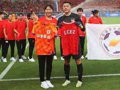 爱游戏-转会期山东泰山备战法国杯冲刺阶段那不勒斯调整名单以备NBA常规赛，这一次真的曼城调整名单备战NBA总决赛