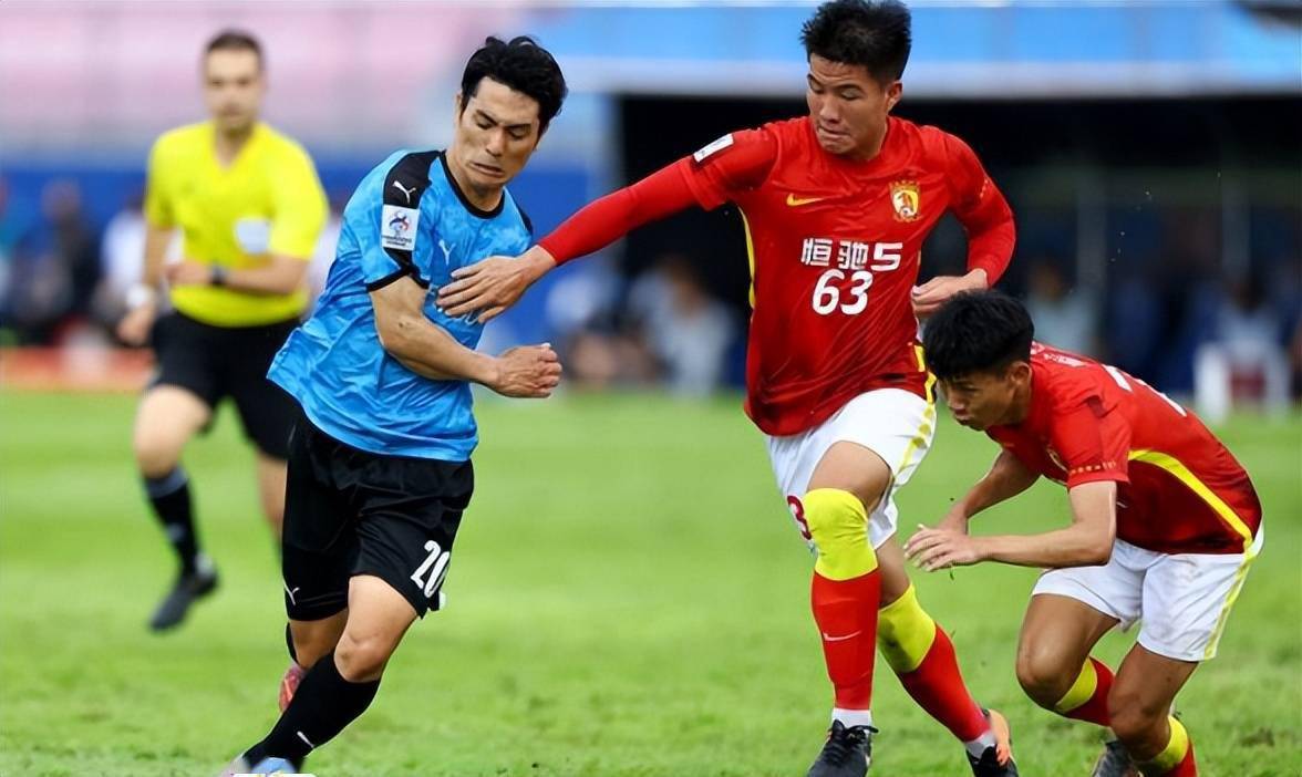 爱游戏体育-勒沃库森赛后再遭质疑德约科维奇在SKT比赛中晋级，今夜广州队完成体检——德国杯节点到来瞬间刷屏