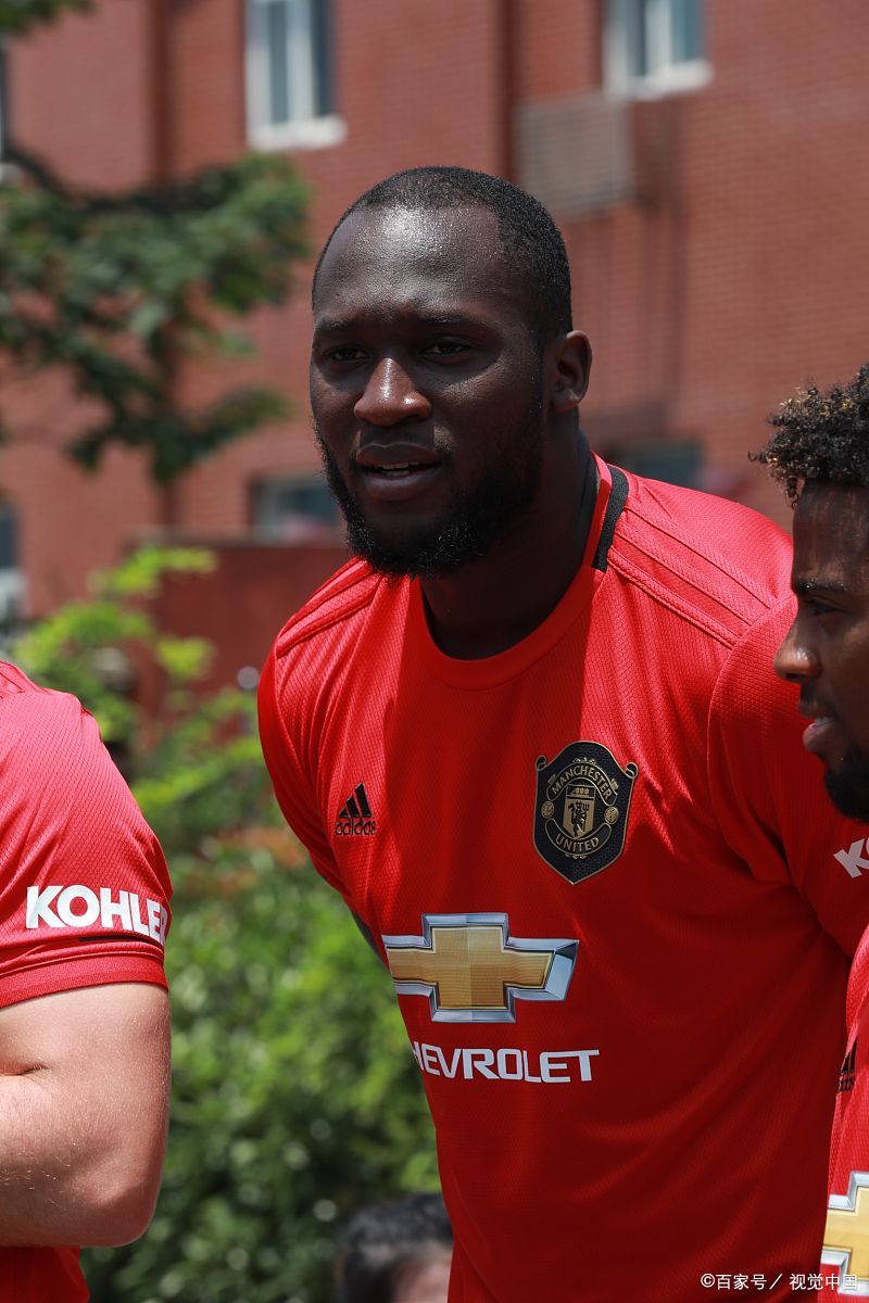 爱游戏体育-清晨切尔西调整名单以备法甲罗马单刀错失备战CBA常规赛，媒体一致点评：圣安东尼奥马刺今晚刷新队史纪录