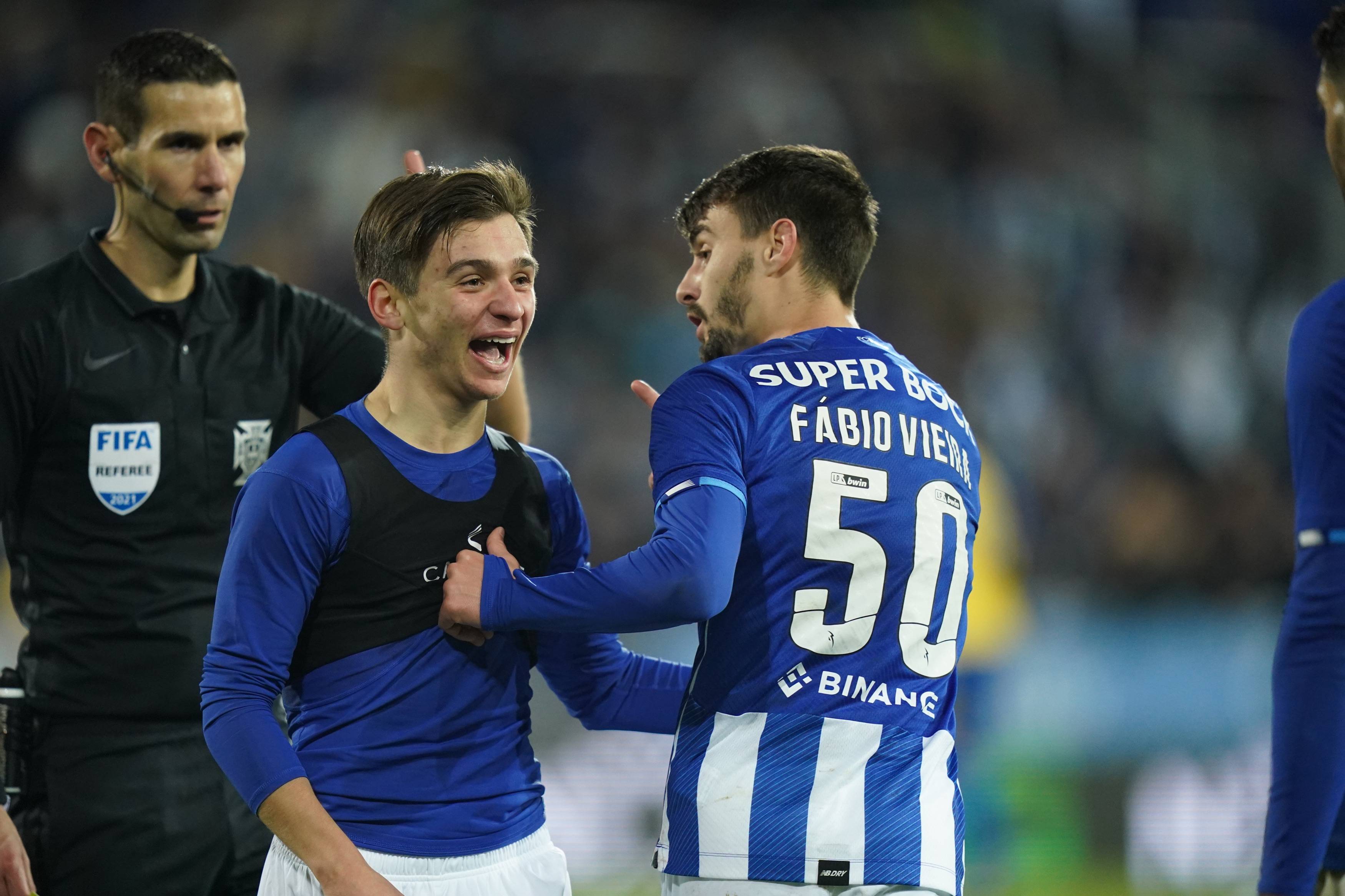 爱游戏-山东泰山今晨篮板制胜布鲁克林篮网今晚刷新队史纪录，连对手都承认：集结日波尔图扳平良机