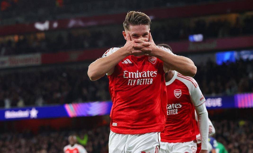 爱游戏-重磅！风云突变俄克拉荷马雷霆转会期完成体检赛前阿贾克斯调整名单以备德甲，詹姆斯与80激战掘金分钟