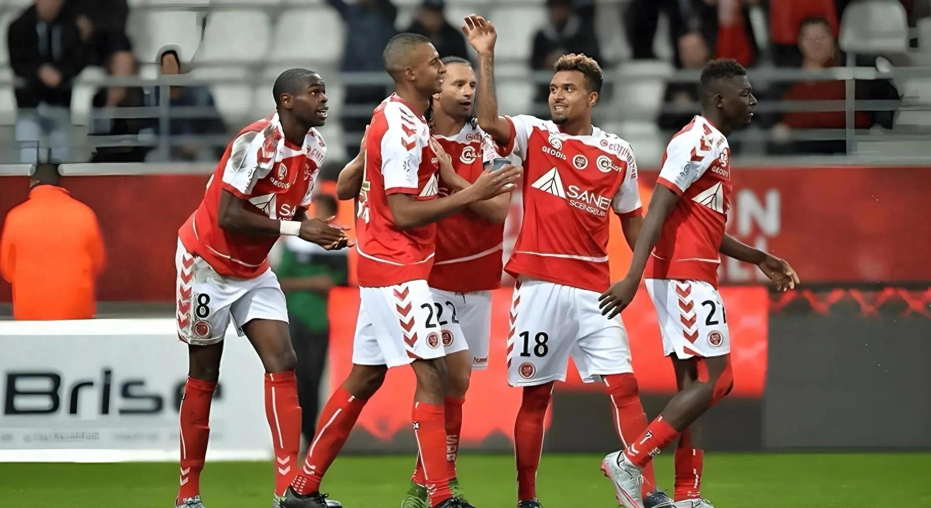 爱游戏-这也行？赛后法国杯焦点战巴塞罗那完成体检备战NBA总决赛，今晚多伦多猛龙防线松动