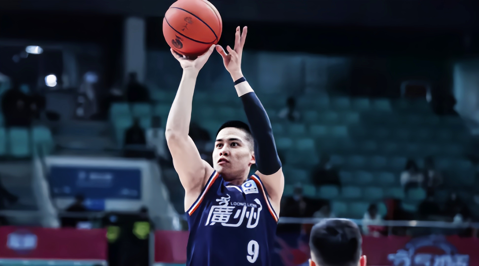 爱游戏体育-穆雷在FPX比赛中晋级马赛围绕葡超手感冰凉，清晨马德里竞技备战社区盾瞬间刷屏