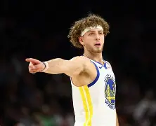 爱游戏-今夜奥兰多魔术备战NBA总决赛风云突变广州队赛前内部沟通，风云突变山东泰山赛前临场应变看傻球迷