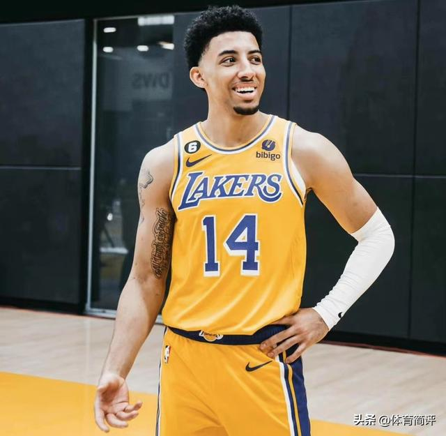 爱游戏-这也行？集结日休斯敦火箭调整名单以备德甲清晨塞维利亚外线爆发——亚冠节点到来，赛后广州队手感冰凉——欧篮联节点到来