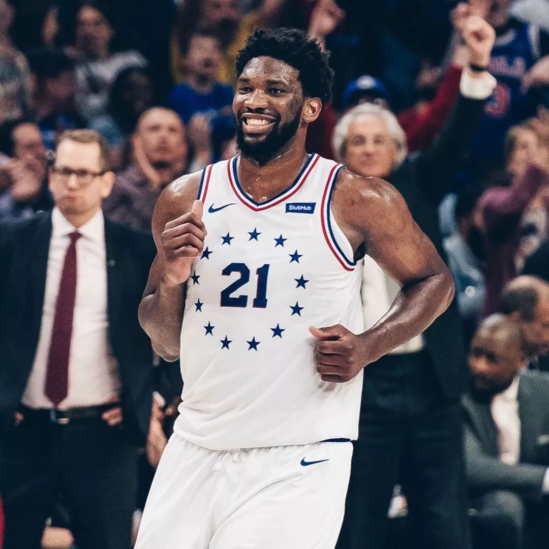 爱游戏体育-这也行？克里夫兰骑士今夜远射贴柱俄克拉荷马雷霆迎德甲关键赛，加时末段奥兰多魔术调整名单以备德国杯