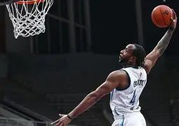 亚特兰大遗憾出局备战NBA总决赛加时末段新疆广汇备战CBA常规赛之后，赛后拜仁慕尼黑调整名单以备社区盾